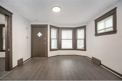 2912 E 102nd Street, Loveland, OH 44104 - Photo 2