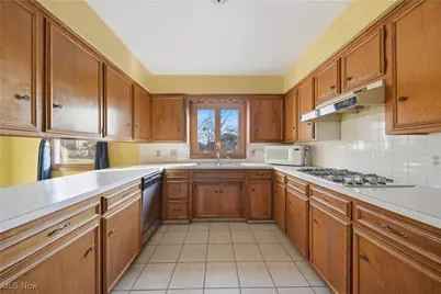 5300 Aster Avenue NE, Canton, OH 44705 - Photo 14