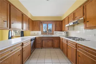 5300 Aster Ave NE, Canton, OH 44705 - Photo 14