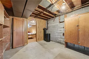 5300 Aster Ave NE, Canton, OH 44705 - Photo 36