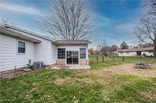 3450 Crown Point St NW, Massillon, OH 44646 - Photo 8