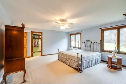 4700 Barnsleigh Drive, Akron, OH 44333 - Photo 28