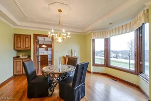 4700 Barnsleigh Dr, Akron, OH 44333 - Photo 24