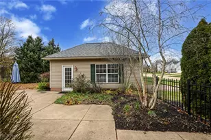 5957 Century St NW, Canton, OH 44718 - Photo 6