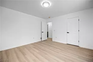 127 Parmely Ave, Elyria, OH 44035 - Photo 20