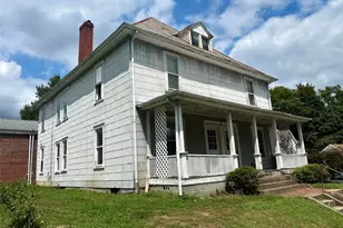 615 Wooster St, Marietta, OH 45750 - Photo 1