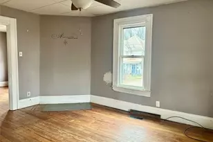 615 Wooster St, Marietta, OH 45750 - Photo 2