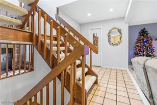 2111 Prestwick Dr, Uniontown, OH 44685 - Photo 12