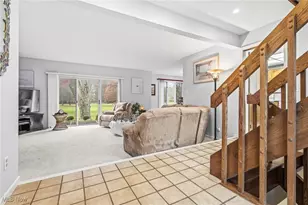 2111 Prestwick Dr, Uniontown, OH 44685 - Photo 10