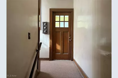 15735 Clifton Boulevard, Oakwood, OH 44107 - Photo 6