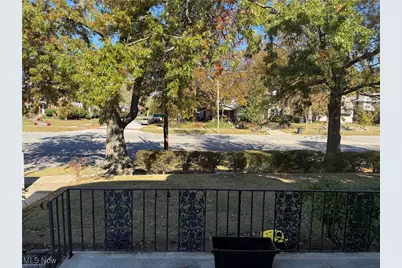 15735 Clifton Boulevard, Oakwood, OH 44107 - Photo 4