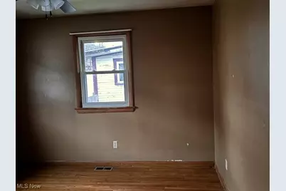 637 5th Street, New Martinsville, WV 26155 - Photo 16