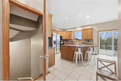 4212 Devonshire Court, Akron, OH 44321 - Photo 28