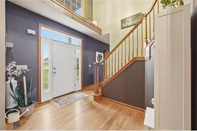 4212 Devonshire Court, Akron, OH 44321 - Photo 4