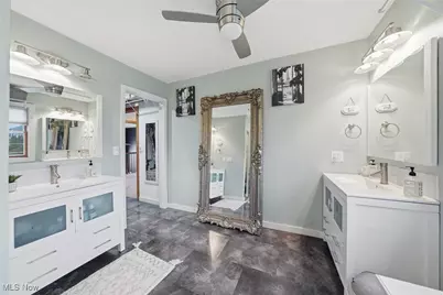 4212 Devonshire Court, Akron, OH 44321 - Photo 40