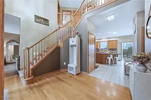 4212 Devonshire Ct, Akron, OH 44321 - Photo 10