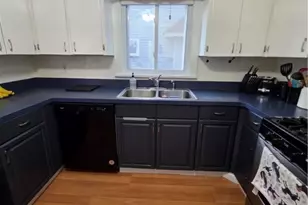 17219 Dartmouth Ave, Loveland, OH 44111 - Photo 2