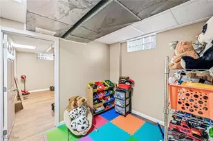 510 W Regency Cir, Canfield, OH 44406 - Photo 30