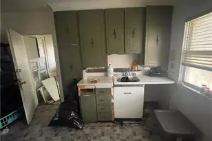 12313 Rexford Ave, Loveland, OH 44105 - Photo 8