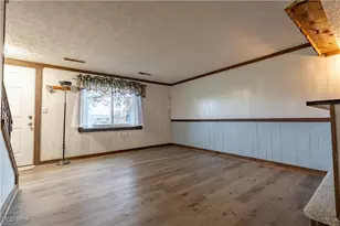 4529-4533 Camelot Cir, Uniontown, OH 44685 - Photo 18