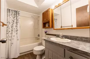 4529-4533 Camelot Cir, Uniontown, OH 44685 - Photo 8