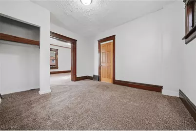 606 Brown Street, Akron, OH 44311 - Photo 8