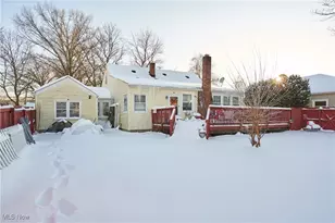 1819 Grant Ave, Cuyahoga Falls, OH 44223 - Photo 6