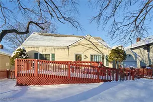 1819 Grant Ave, Cuyahoga Falls, OH 44223 - Photo 2