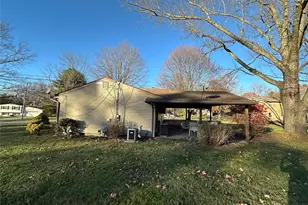 7606 Woodcrest Ave NE, Canton, OH 44721 - Photo 4