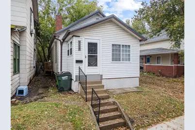 710 N Freedom Avenue, Alliance, OH 44601 - Photo 1