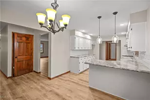 59 Sunset Dr, Shelby, OH 44875 - Photo 8