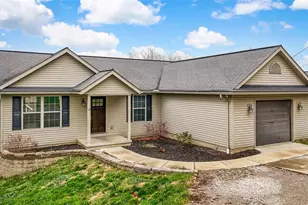 622 Elm St, Millersburg, OH 44654 - Photo 1