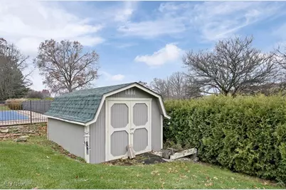 6817 Thicket Street NW, Canton, OH 44708 - Photo 32
