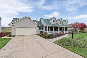 6817 Thicket St NW, Canton, OH 44708 - Photo 4