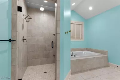 1514 Lancaster Gate SE, Canton, OH 44709 - Photo 26