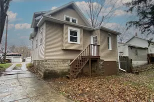 93 NW 22nd Street NW, Barberton, OH 44203 - Photo 2