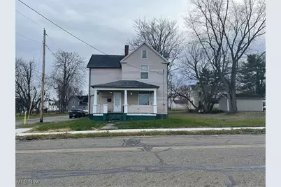 955 E Summit Street, Alliance, OH 44601 - Photo 1