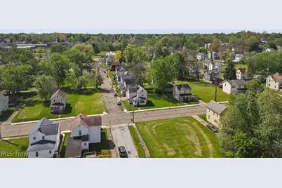 955 E Summit Street, Alliance, OH 44601 - Photo 34