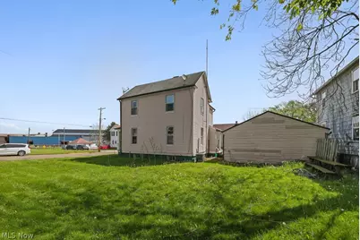 955 E Summit Street, Alliance, OH 44601 - Photo 22