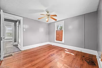 955 E Summit Street, Alliance, OH 44601 - Photo 16