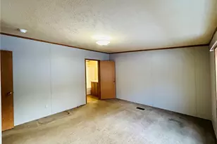 10481 Knowlton Rd, Garrettsville, OH 44231 - Photo 22
