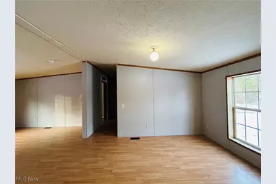 10481 Knowlton Road, Garrettsville, OH 44231 - Photo 8