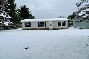 10481 Knowlton Rd, Garrettsville, OH 44231 - Photo 2