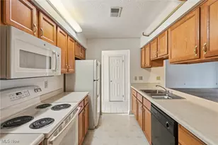 908 King Ridge Dr, Ashland, OH 44805 - Photo 24