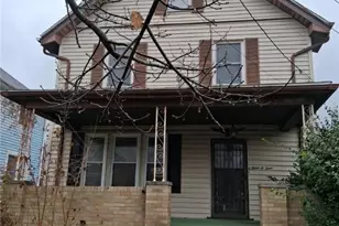 304 Columbus Ave NW, Canton, OH 44708 - Photo 1