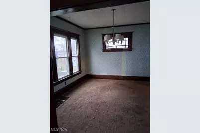 304 Columbus Avenue NW, Canton, OH 44708 - Photo 2