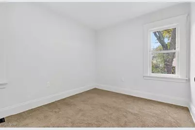 14009 Mayfair Avenue, East Cleveland, OH 44112 - Photo 12