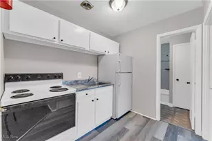 1415 Wyandotte Ave, Oakwood, OH 44107 - Photo 8