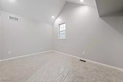 20930 Mastick Road, Fairview Park, OH 44126 - Photo 32