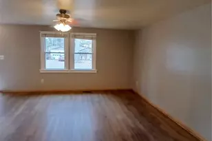 6218 Maxwell Dr, Madison, OH 44057 - Photo 2